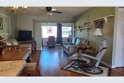 4600 98th Way N #210, Saint Petersburg, FL 33708 - Photo 9