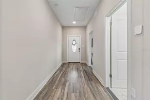 2920 W Ivy St, Tampa, FL 33607 - Photo 17