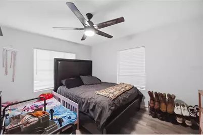 907 Center Street, Plant City, FL 33563 - Photo 13