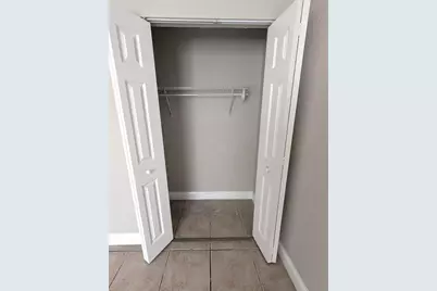 5828 3rd Street E, Bradenton, FL 34203 - Photo 13