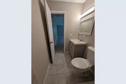 5828 3rd Street E, Bradenton, FL 34203 - Photo 9