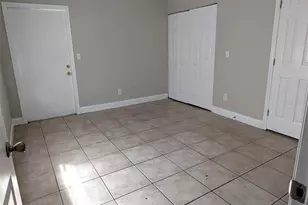 5828 3rd St E, Bradenton, FL 34203 - Photo 19