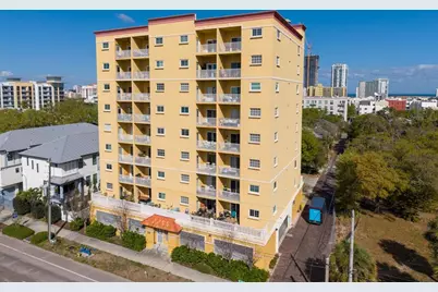 316 8th Street S #402, Saint Petersburg, FL 33701 - Photo 1