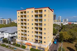 316 8th St S, Saint Petersburg, FL 33701 - Photo 1