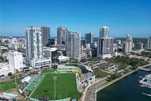 316 8th St S, Saint Petersburg, FL 33701 - Photo 27