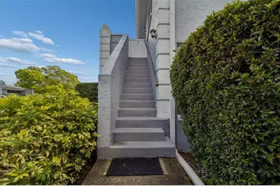 5756 Calais Boulevard N #8, Saint Petersburg, FL 33714 - Photo 5