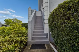 5756 Calais Blvd N, Saint Petersburg, FL 33714 - Photo 5
