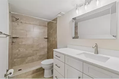 5756 Calais Boulevard N #8, Saint Petersburg, FL 33714 - Photo 29