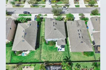 6321 Sunsail Place, Apollo Beach, FL 33572 - Photo 9