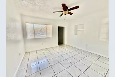 1607 E Maple Avenue, Tampa, FL 33604 - Photo 3