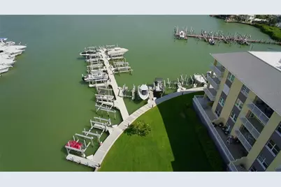 423 150th Avenue #1405, Madeira Beach, FL 33708 - Photo 3