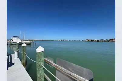 423 150th Avenue #1405, Madeira Beach, FL 33708 - Photo 27