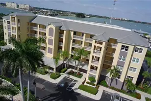 423 150th Ave, Madeira Beach, FL 33708 - Photo 1