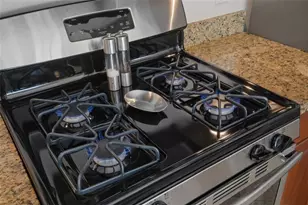 126 22nd Ave NE, Saint Petersburg, FL 33704 - Photo 25