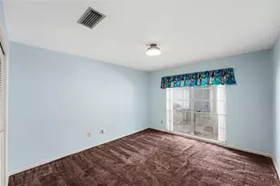 10414 Reclinata Ln, Tampa, FL 33618 - Photo 23