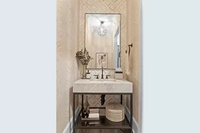 605 Ontario Avenue, Tampa, FL 33606 - Photo 15