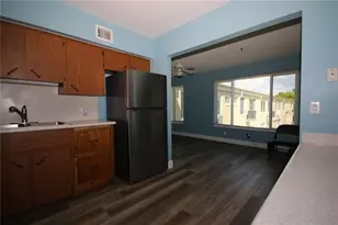 2360 Irish Ln, Clearwater, FL 33763 - Photo 5