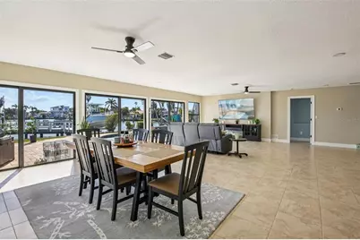 565 Crystal Drive, Madeira Beach, FL 33708 - Photo 9