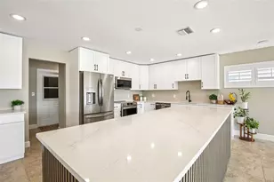 565 Crystal Dr, Madeira Beach, FL 33708 - Photo 11