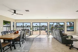 565 Crystal Dr, Madeira Beach, FL 33708 - Photo 5