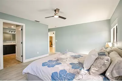 565 Crystal Drive, Madeira Beach, FL 33708 - Photo 17