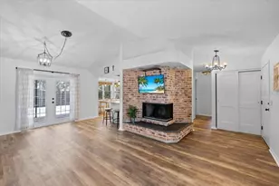 4498 Plumosa St, Spring Hill, FL 34607 - Photo 3