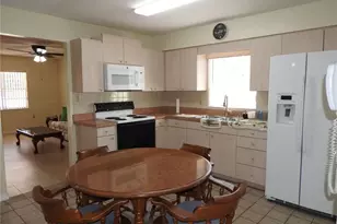 6919 Larmon St, Tampa, FL 33634 - Photo 9