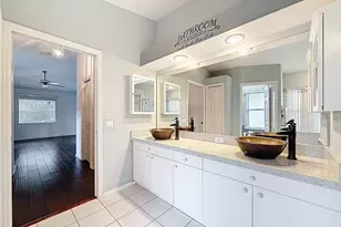 1031 Maravista Dr, Trinity, FL 34655 - Photo 47