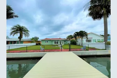 17045 Dolphin Drive, North Redington Beach, FL 33708 - Photo 31