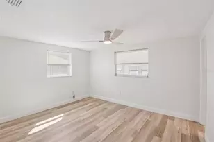 9041 Lido Ln, Port Richey, FL 34668 - Photo 13