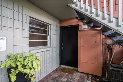 2424 W Tampa Bay Boulevard #I103, Tampa, FL 33607 - Photo 1