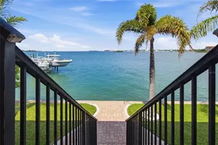 2675 St Josephs Dr E, Dunedin, FL 34698 - Photo 3