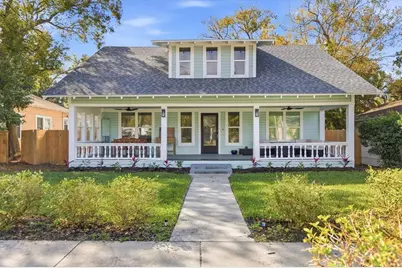 418 E Orange Street, Tarpon Springs, FL 34689 - Photo 1