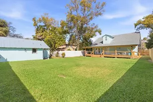 418 E Orange St, Tarpon Springs, FL 34689 - Photo 27