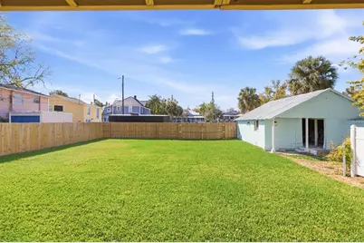 418 E Orange Street, Tarpon Springs, FL 34689 - Photo 25