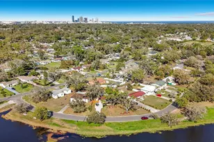 2335 Murilla Way S, Saint Petersburg, FL 33712 - Photo 69