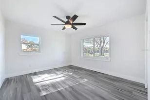 2335 Murilla Way S, Saint Petersburg, FL 33712 - Photo 29