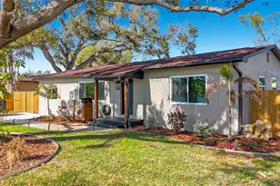 2335 Murilla Way S, Saint Petersburg, FL 33712 - Photo 3