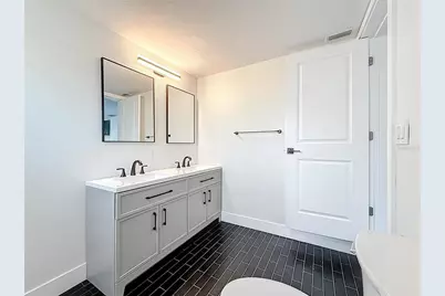 2335 Murilla Way S, Saint Petersburg, FL 33712 - Photo 51