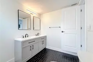 2335 Murilla Way S, Saint Petersburg, FL 33712 - Photo 51