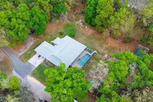 37416 Hackney Pl, Dade City, FL 33523 - Photo 1