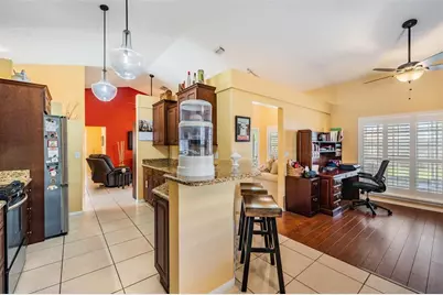 1505 Lakehurst Way, Brandon, FL 33511 - Photo 11