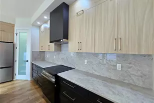 2506 W Arch St, Tampa, FL 33607 - Photo 9