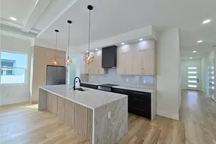 2506 W Arch St, Tampa, FL 33607 - Photo 11