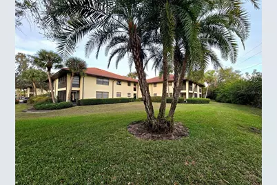 2009 Hammock Pine Boulevard #2009, Clearwater, FL 33761 - Photo 1