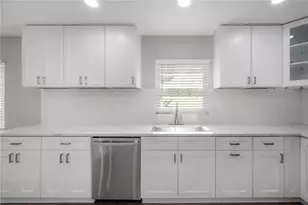 6901 S Fitzgerald St, Tampa, FL 33616 - Photo 17