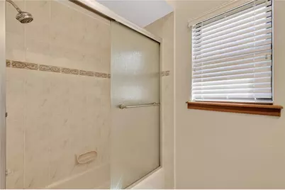 16238 E Shirley Shores Road, Tavares, FL 32778 - Photo 31