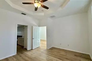 3403 Chapel Creek Cir, Wesley Chapel, FL 33544 - Photo 13