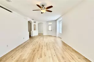 3403 Chapel Creek Cir, Wesley Chapel, FL 33544 - Photo 13