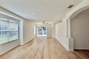3403 Chapel Creek Cir, Wesley Chapel, FL 33544 - Photo 11